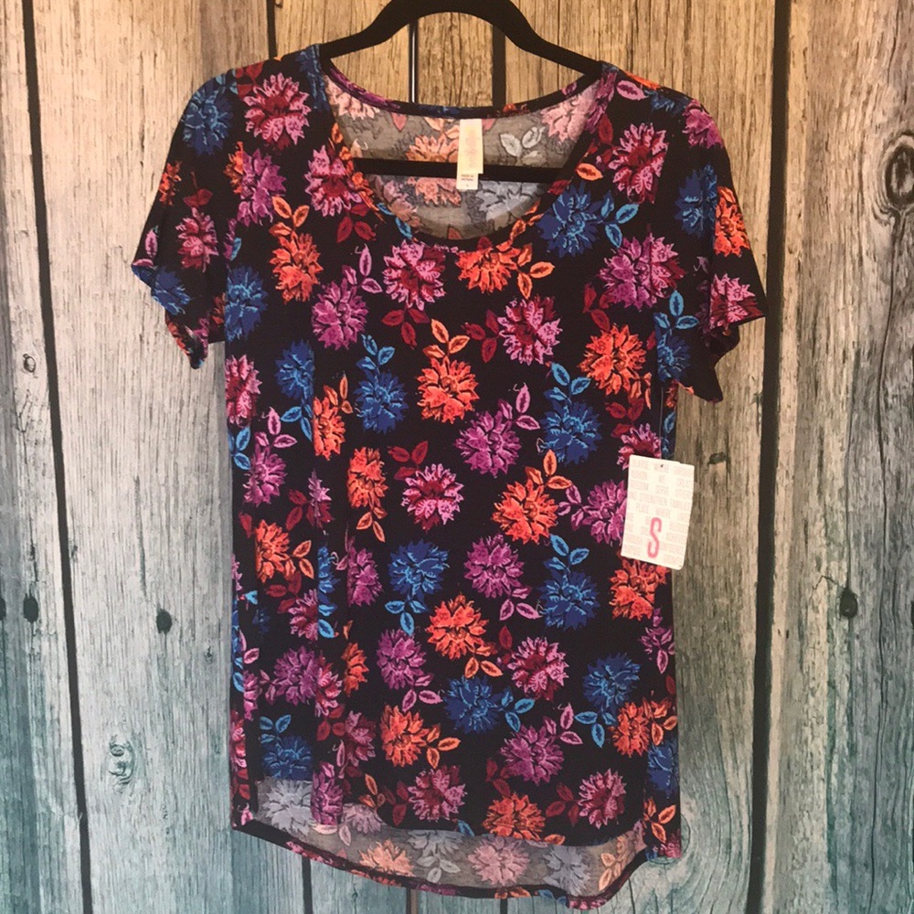 LuLaRoe Classic T floral size small NWT